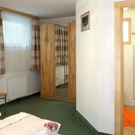 Bergkristall By Interhome سبيس