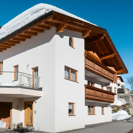 아파트 Bergkristall By Interhome 슈피스